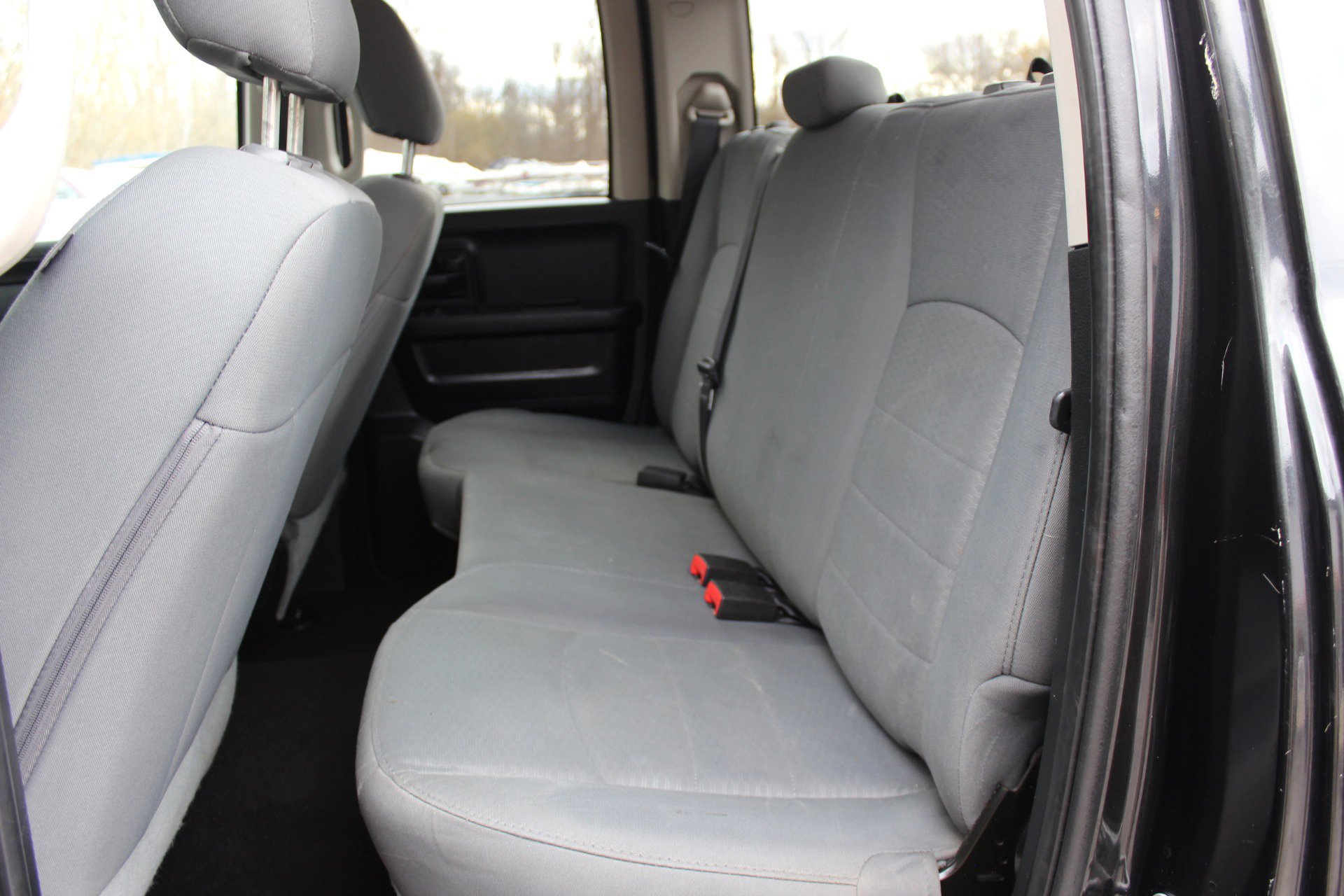 Used 2016 RAM 1500 ST w/ SXT Appearance Group AWD/4WD image 31