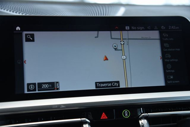 Used 2021 BMW 330e xDrive w/ Premium Package image 28