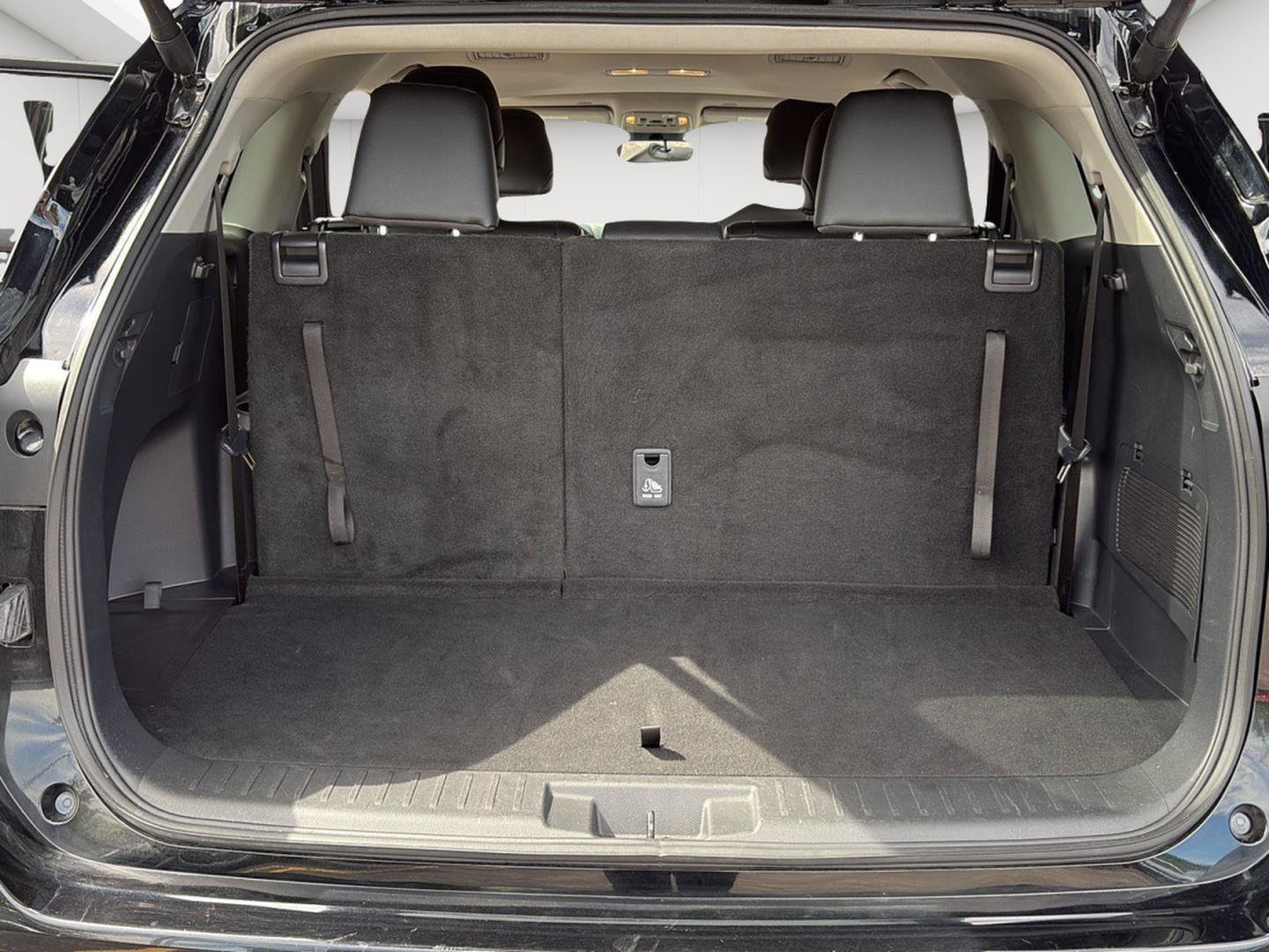 Used 2026 Toyota Highlander XLE AWD/4WD image 18