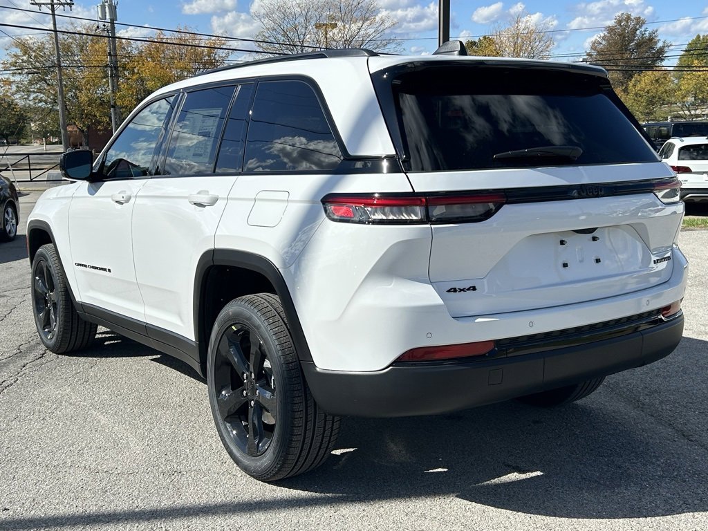 New 2025 Jeep Grand Cherokee Limited image 10