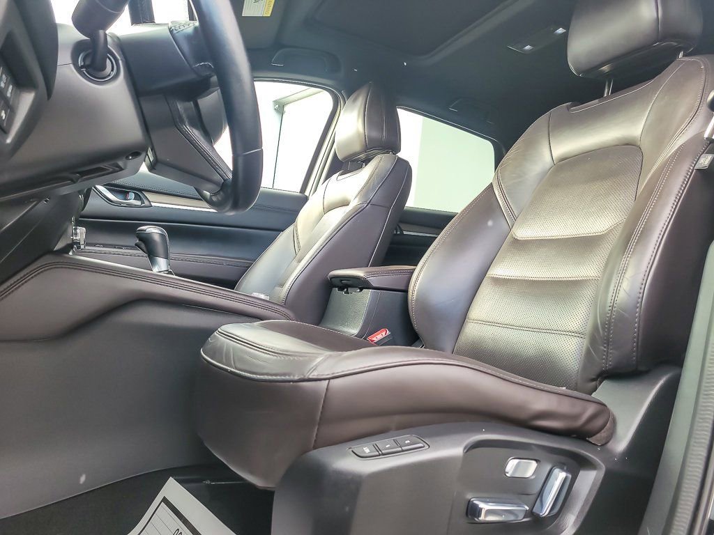 Used 2019 MAZDA CX-5 Signature image 6