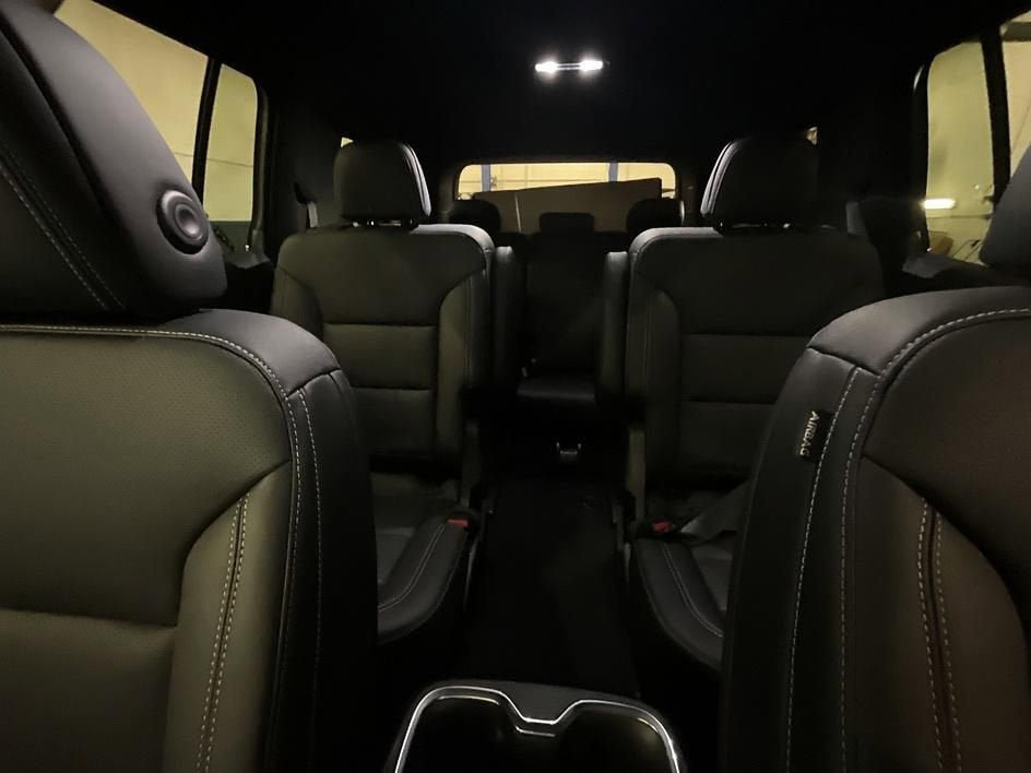New 2026 Chevrolet Traverse LT w/ Midnight/Sport Edition image 21