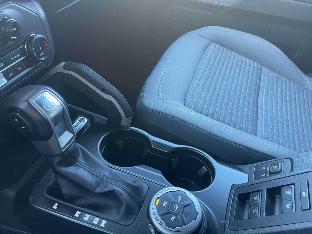 Used 2022 Ford Bronco Outer Banks image 27