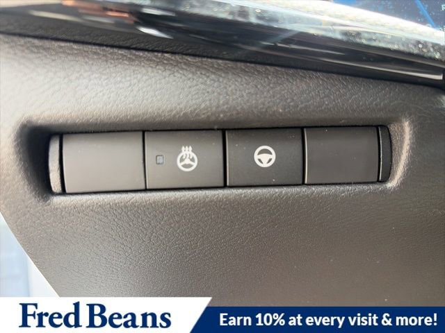 New 2026 Nissan Kicks SR w/ SR Premium Package image 17