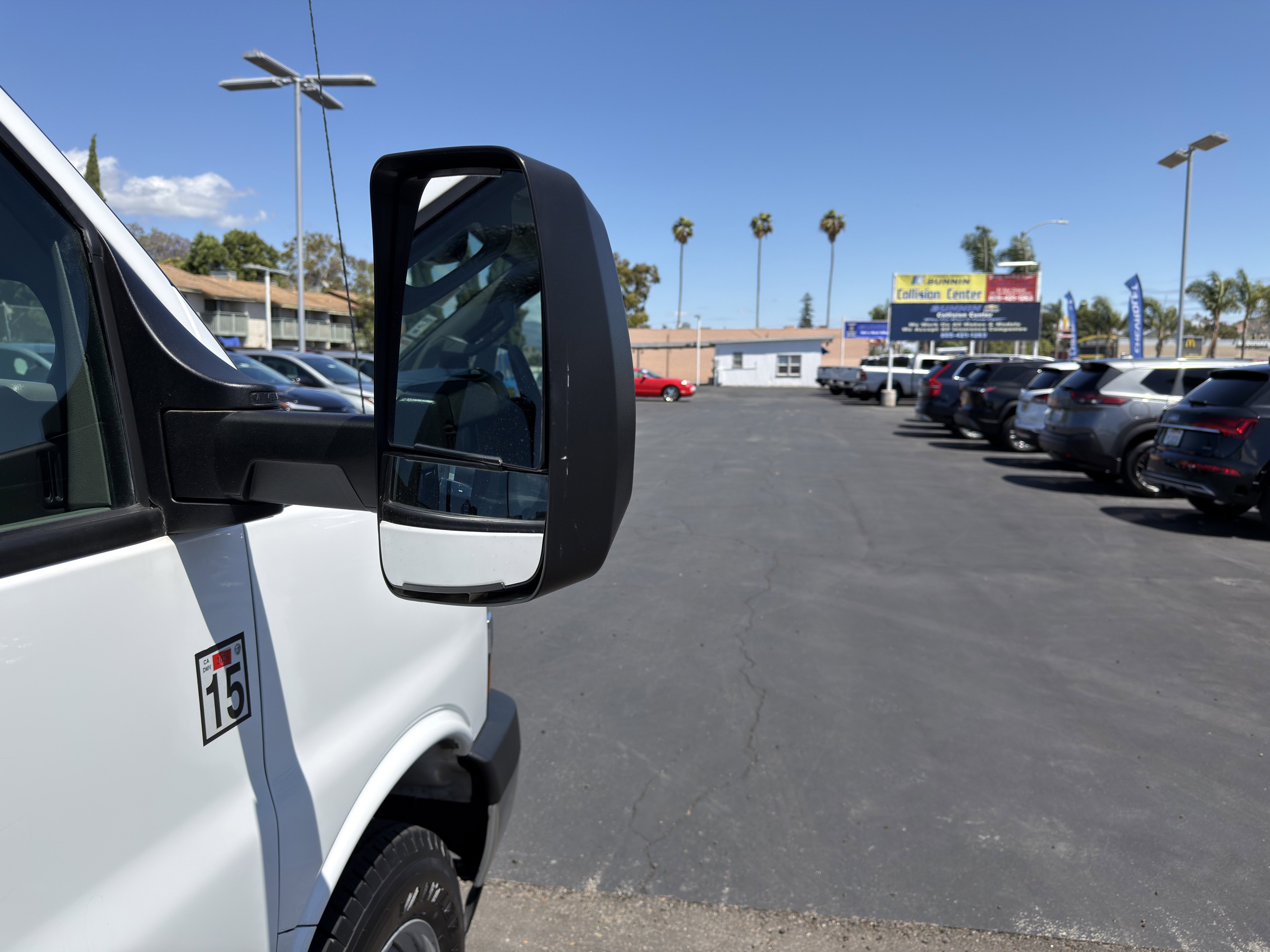 Used 2021 Chevrolet Express 3500 w/ Driver Convenience Package image 42