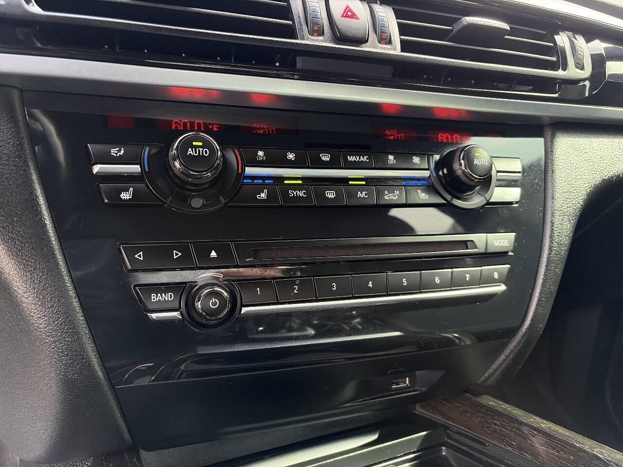 Used 2017 BMW X5 xDrive35i w/ Premium Package image 39