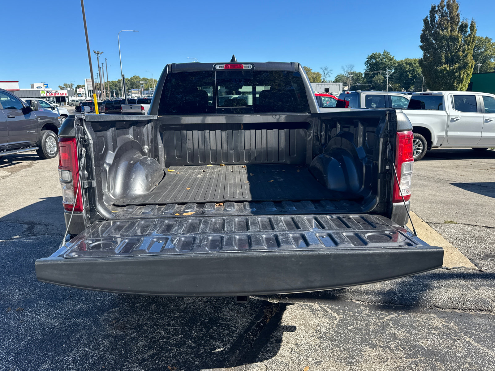 Used 2022 RAM 1500 Big Horn AWD/4WD image 19