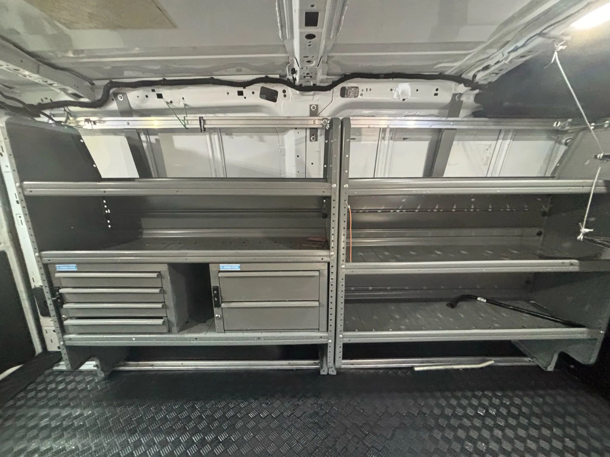 Used 2018 Ford Transit 250 130 Low Roof w/ Exterior Upgrade Package image 32