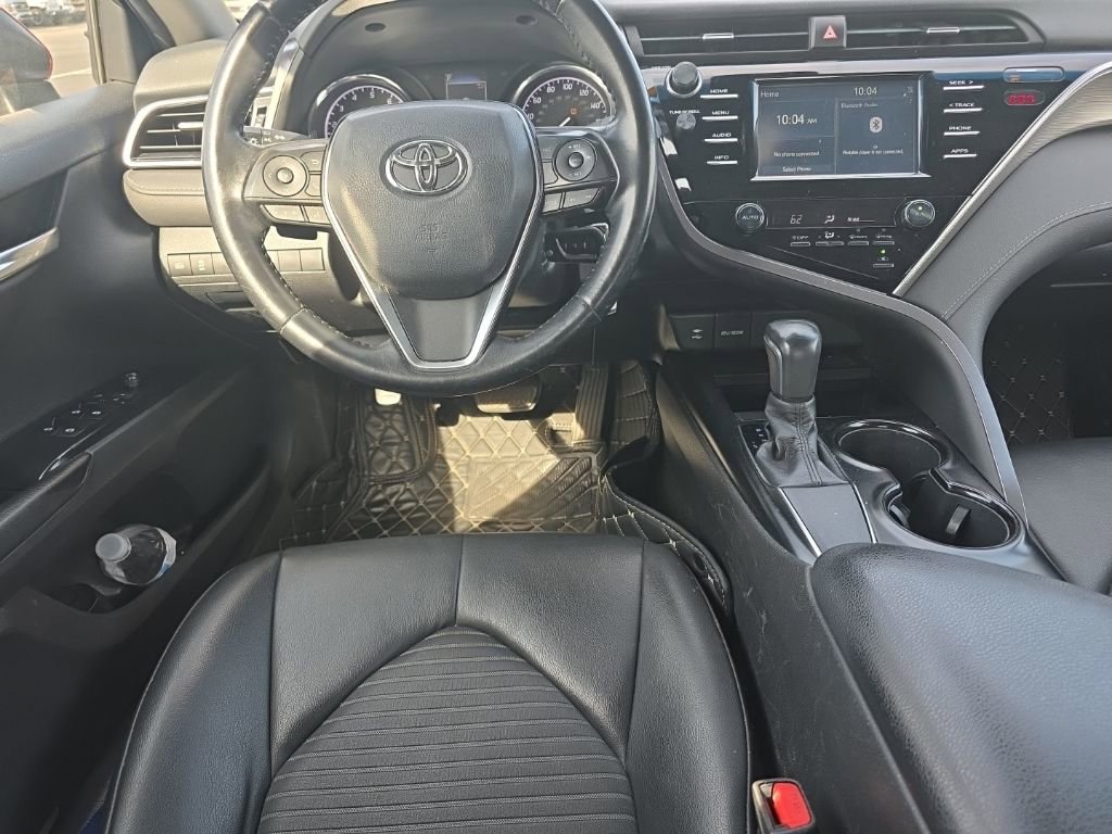 Used 2018 Toyota Camry SE FWD image 17