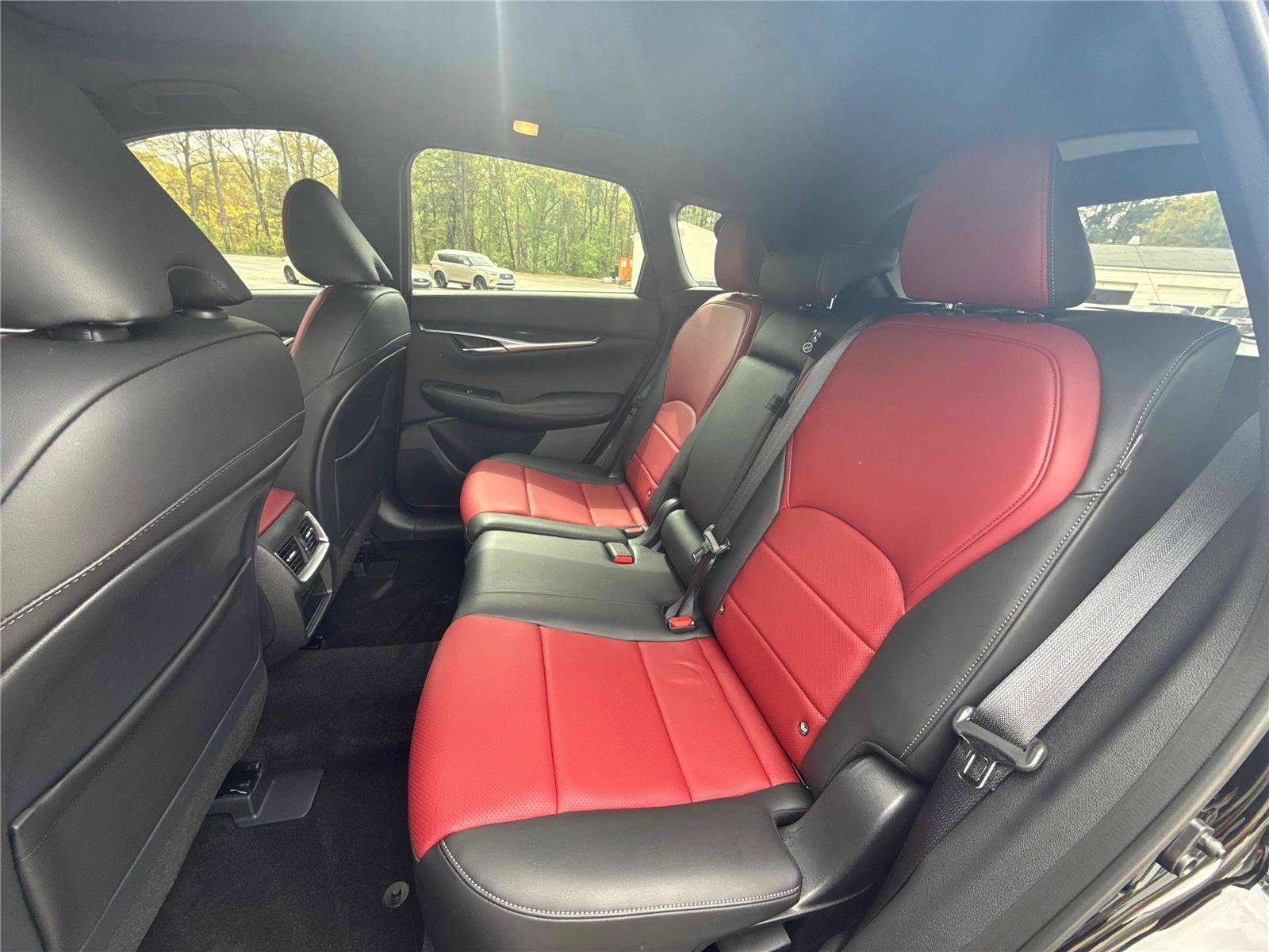 Used 2023 INFINITI QX50 Sport FWD image 12