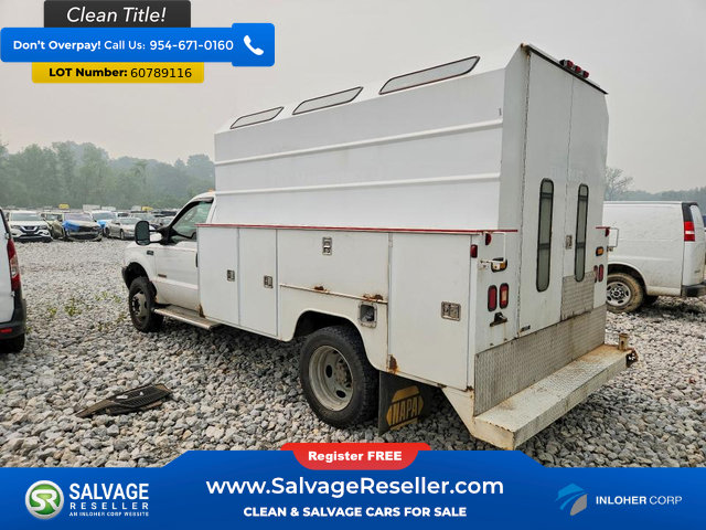 Used 2003 Ford F450 2WD Regular Cab Super Duty image 3