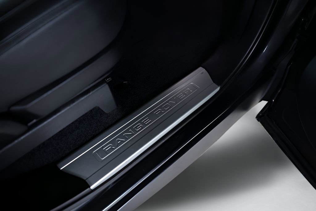 Used 2021 Land Rover Range Rover P525 Westminster Edition image 59