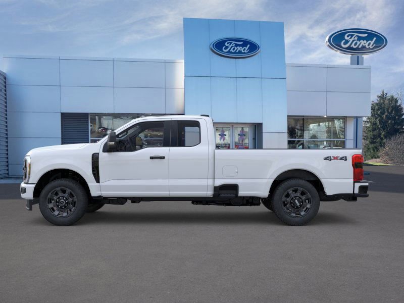 New 2026 Ford F350 4x4 SuperCab Super Duty image 3