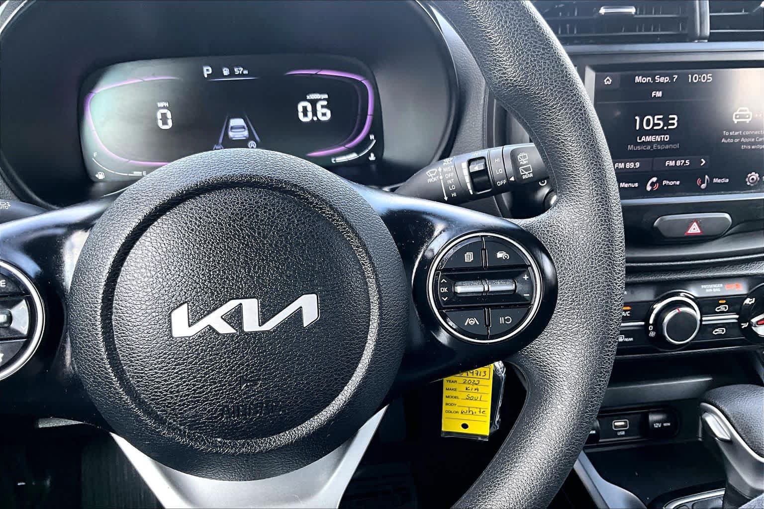Used 2023 Kia Soul LX FWD image 24