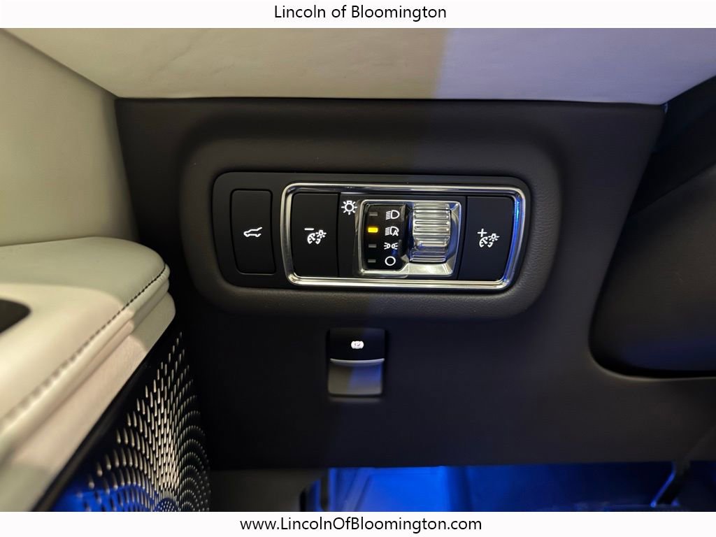 New 2024 Lincoln Nautilus Black Label w/ Jet Appearance Package (87T) image 33