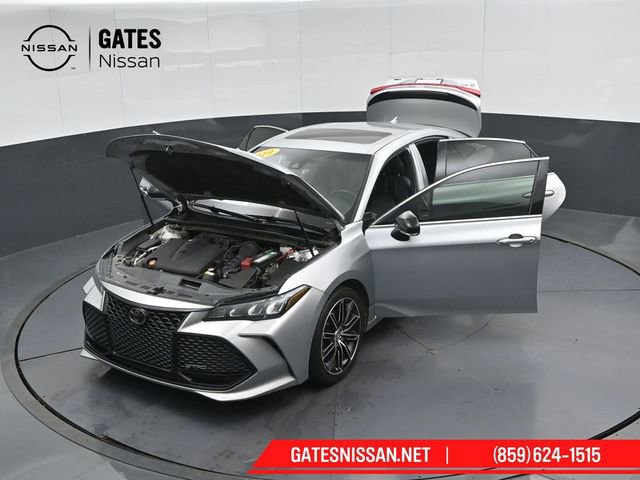 Used 2019 Toyota Avalon XSE FWD image 53