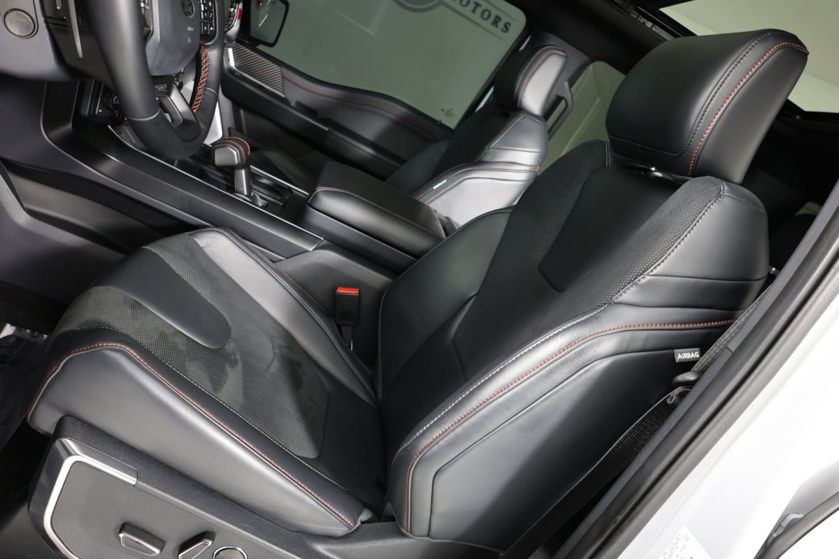 Used 2025 Ford F150 Raptor AWD/4WD image 10