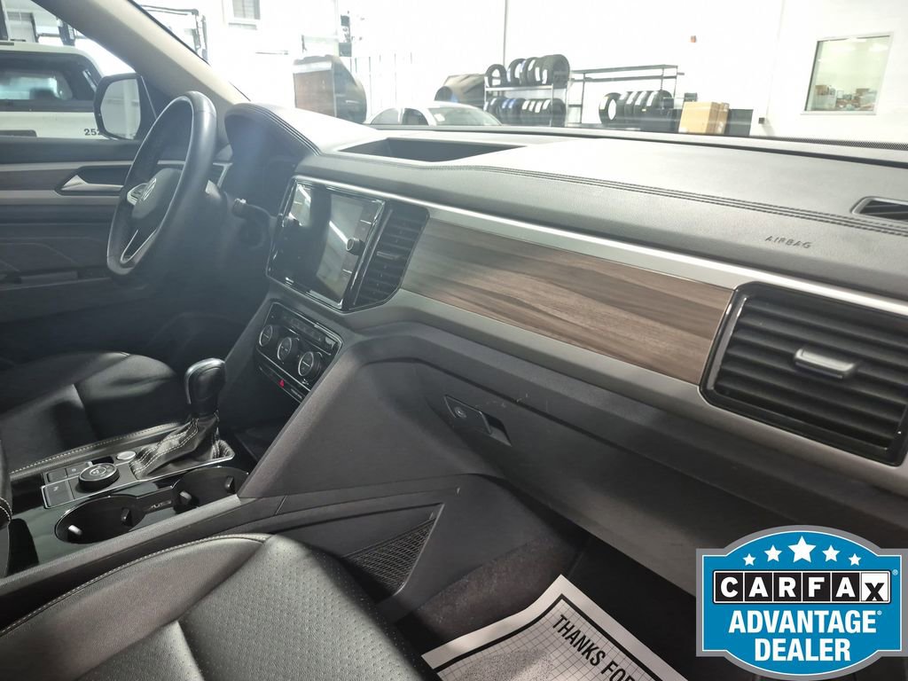 Used 2022 Volkswagen Atlas SEL AWD/4WD image 19