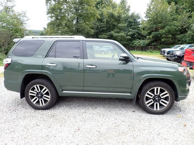 Certified 2022 Toyota 4Runner Limited AWD/4WD image 2