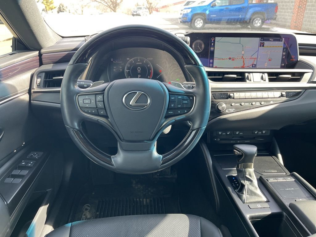 Used 2019 Lexus ES 350 Ultra Luxury image 33