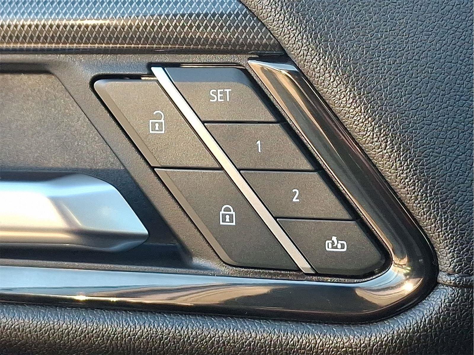 Used 2024 GMC Sierra 3500 AT4 w/ AT4 Premium Plus Package image 26