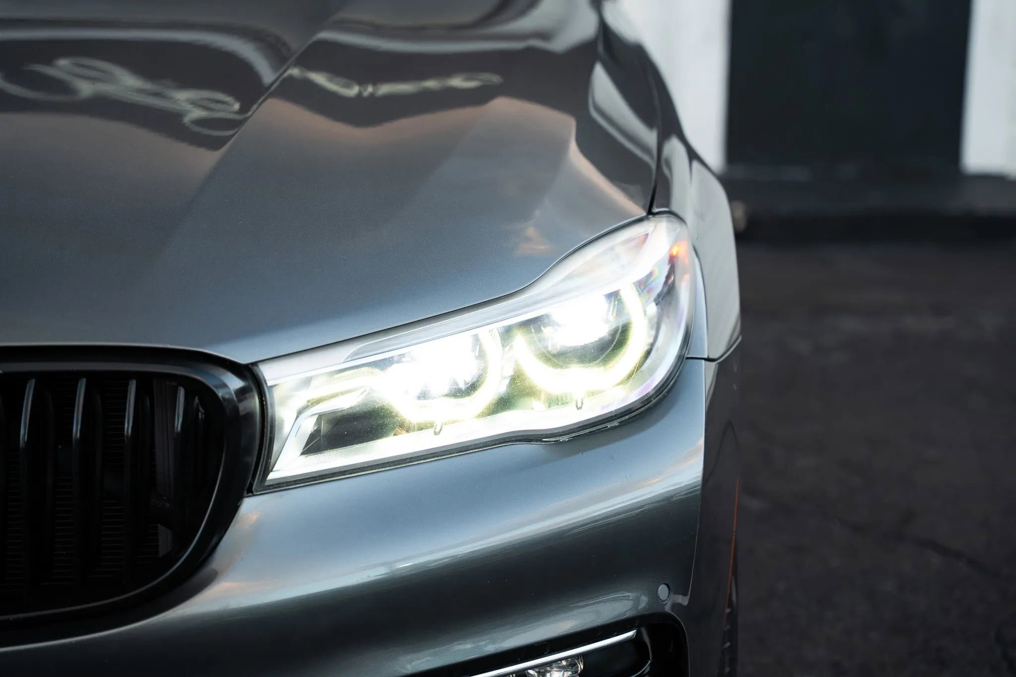 Used 2018 BMW ALPINA B7 xDrive w/ Luxury Rear Seating Package image 14