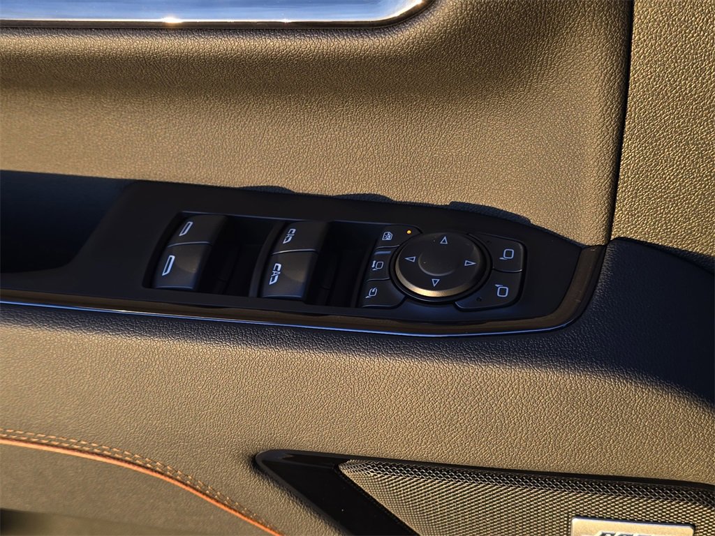 New 2026 GMC Sierra 2500 AT4 w/ AT4 Premium Plus Package image 28