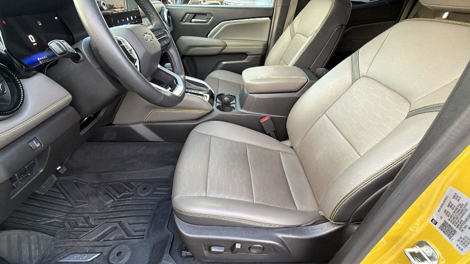 Certified 2023 Chevrolet Colorado ZR2 w/ ZR2 Convenience Package III AWD/4WD image 12