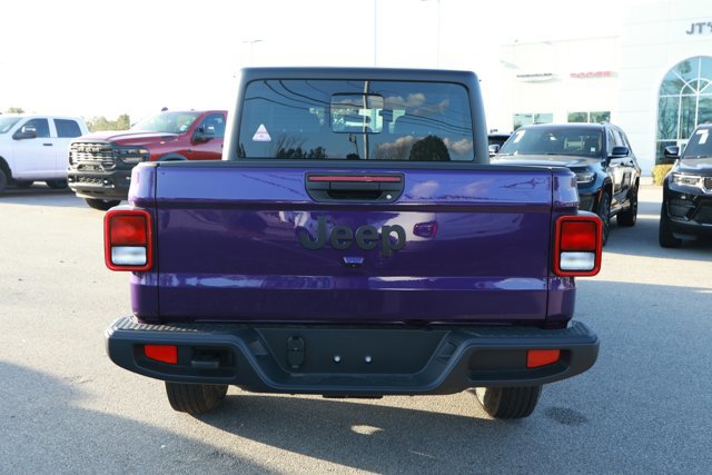 New 2026 Jeep Gladiator Sport image 7