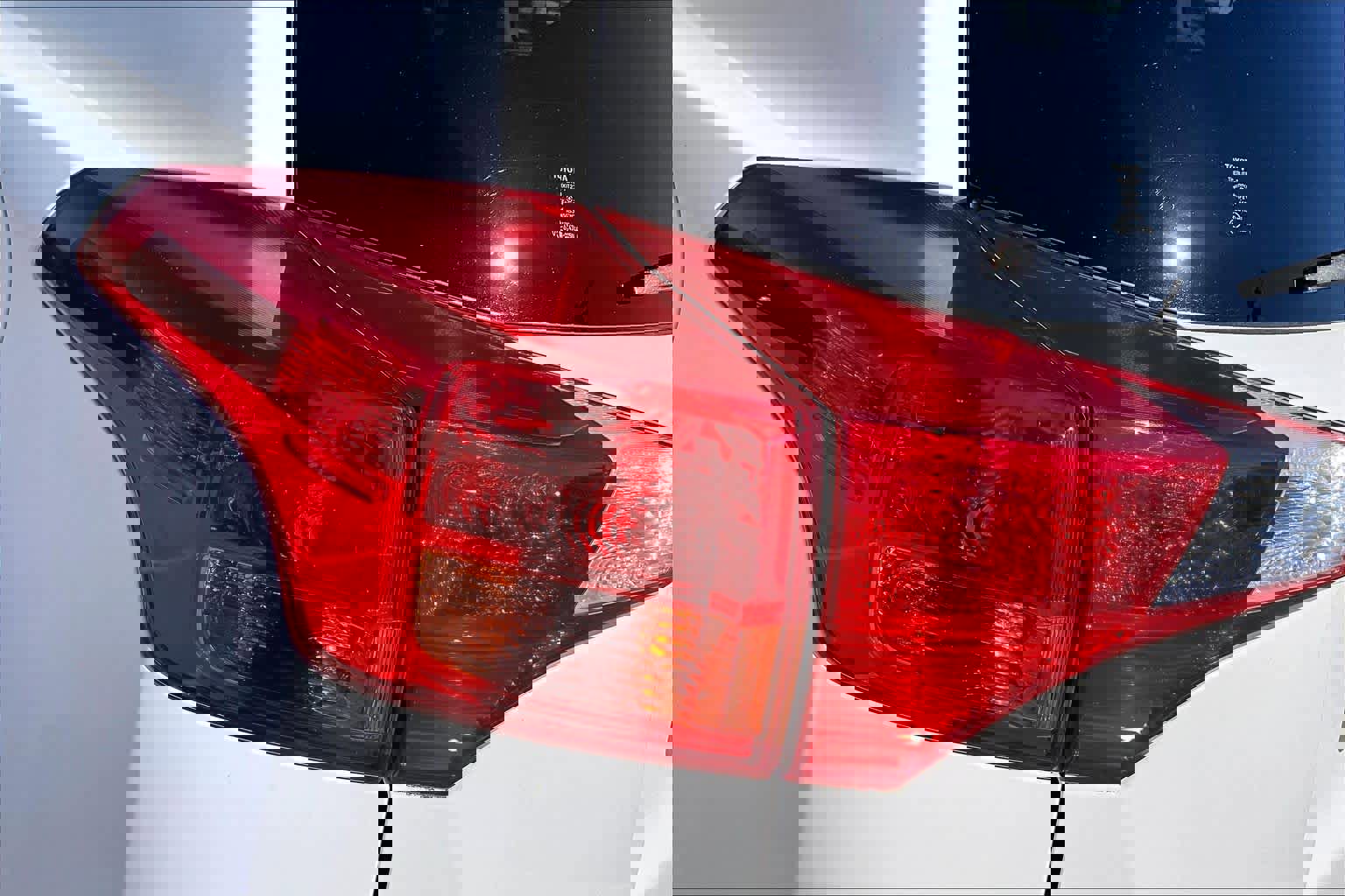 Used 2013 Toyota RAV4 XLE image 26