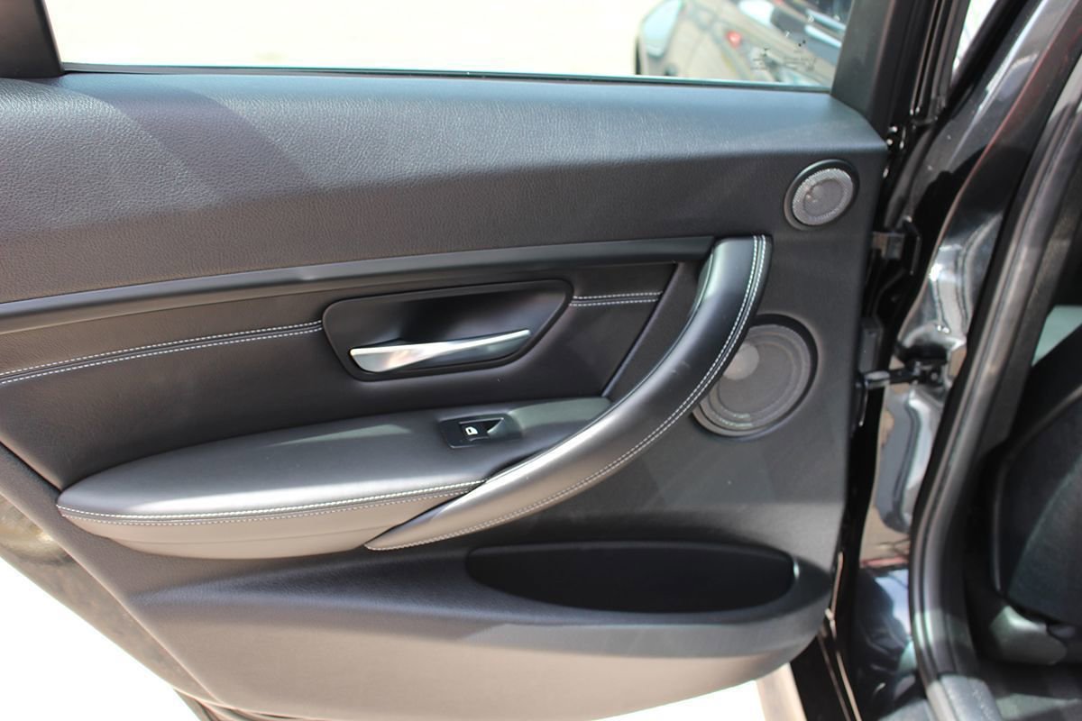 Used 2015 BMW M3 Sedan RWD image 15