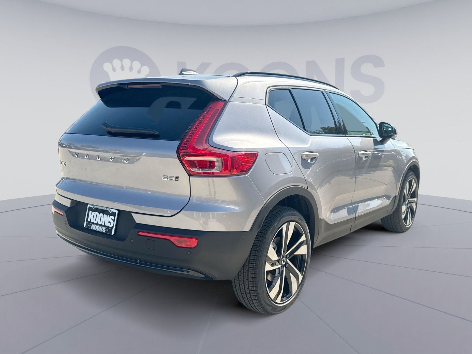 New 2026 Volvo XC40 B5 Ultra w/ Protection Package Premier AWD/4WD image 7