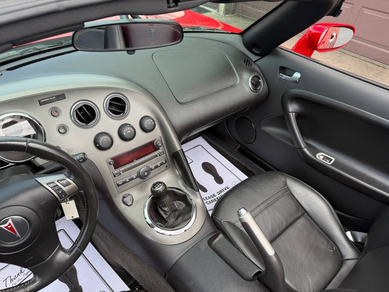 Used 2006 Pontiac Solstice Convertible w/ Premium Package RWD image 34