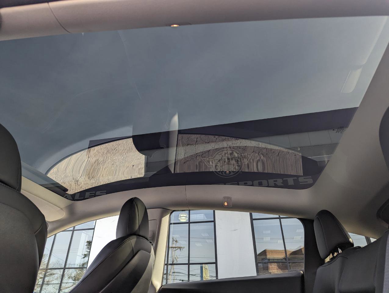 Used 2021 Tesla Model Y Long Range image 39