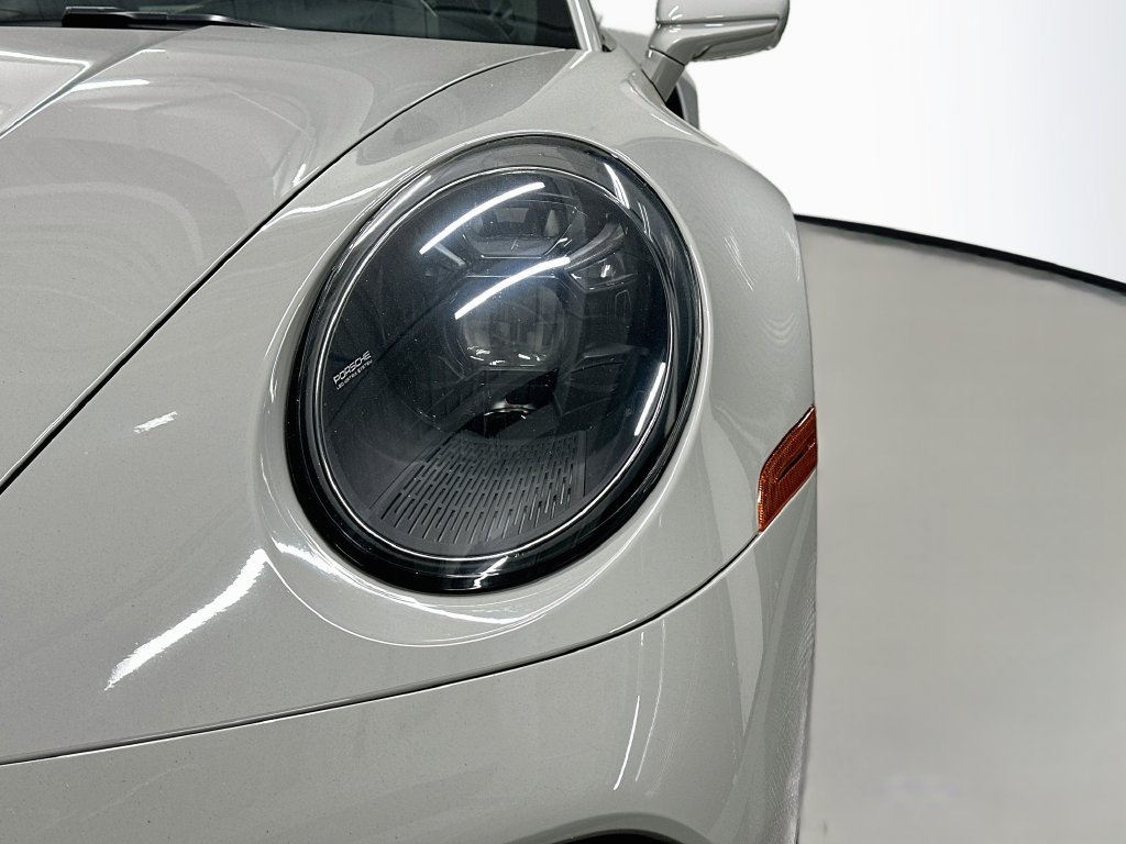 Certified 2025 Porsche 911 Turbo S AWD/4WD image 31