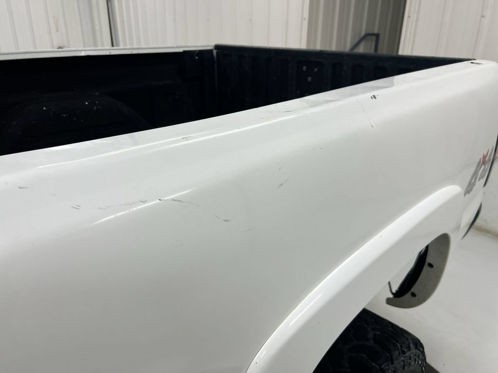 Used 2006 Chevrolet Silverado 2500 LT AWD/4WD image 26