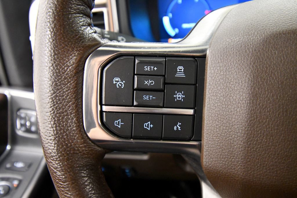 Used 2023 Ford F350 King Ranch AWD/4WD image 22