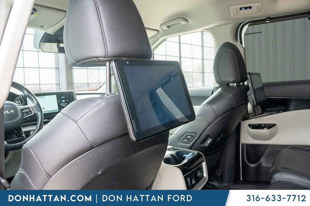 Used 2022 Kia Carnival SX FWD image 20