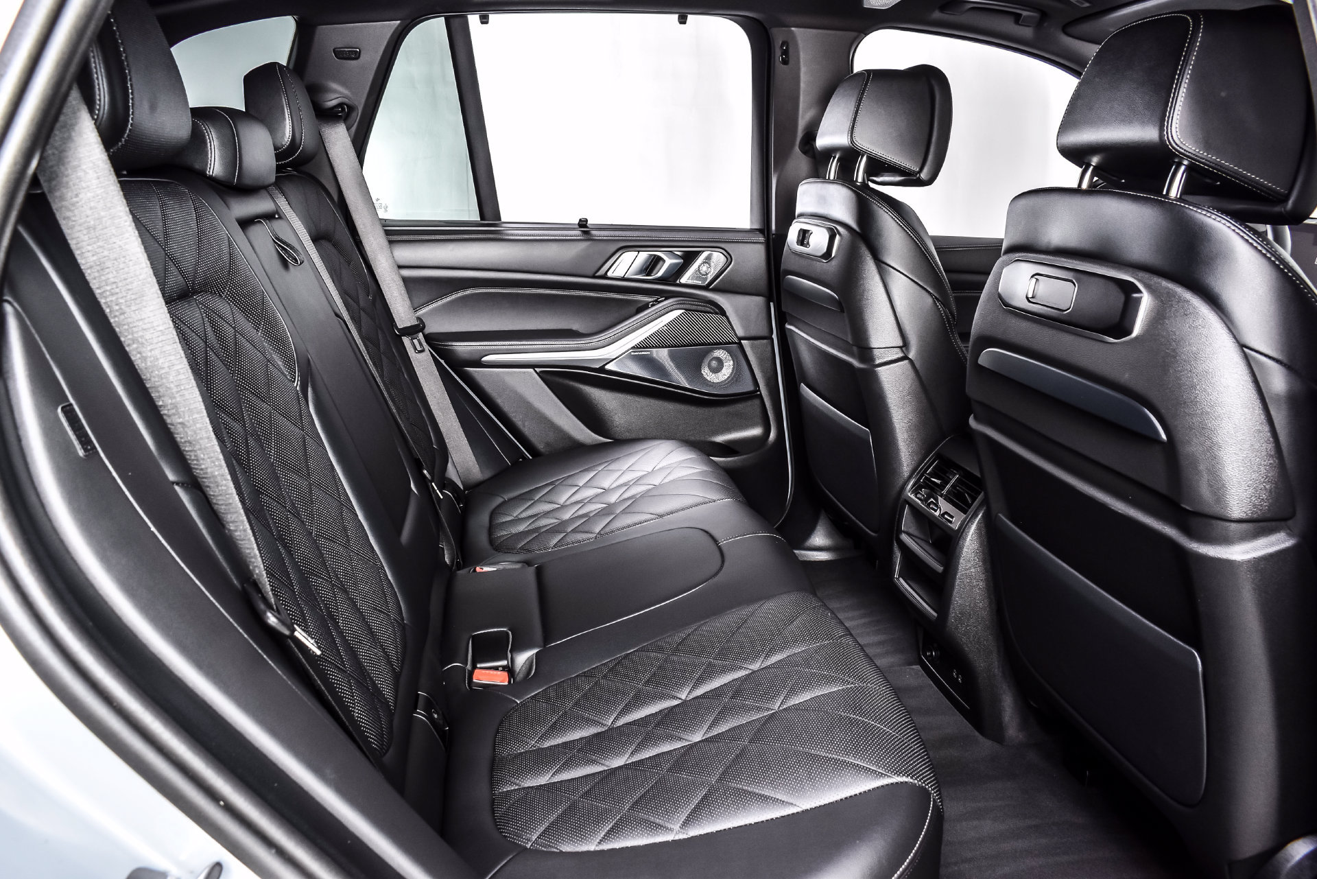 Used 2025 BMW X5 M60i w/ Executive Package AWD/4WD image 23