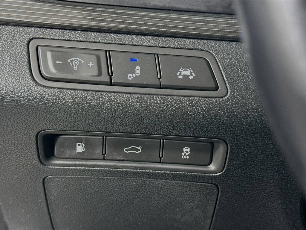 Used 2019 Hyundai Sonata Limited FWD image 13
