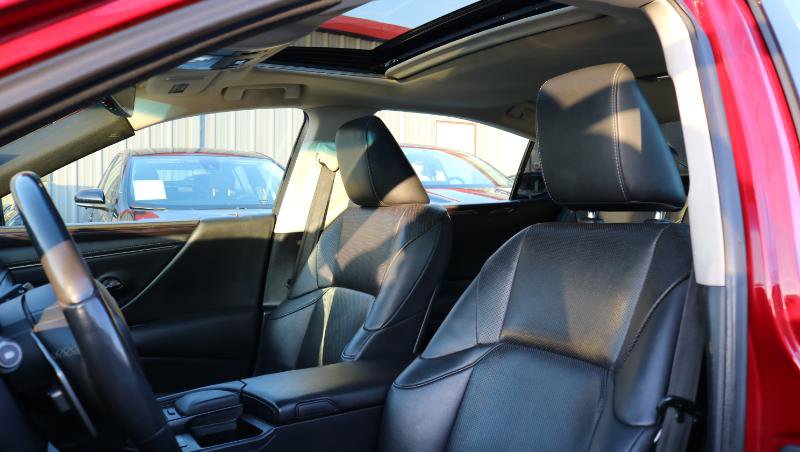 Used 2020 Lexus ES 350 w/ Premium Package image 11