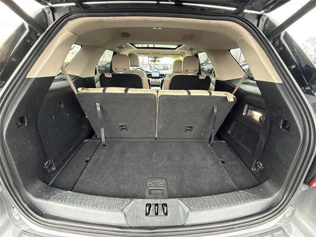 Used 2021 Ford Explorer XLT w/ Equipment Group 202A image 26