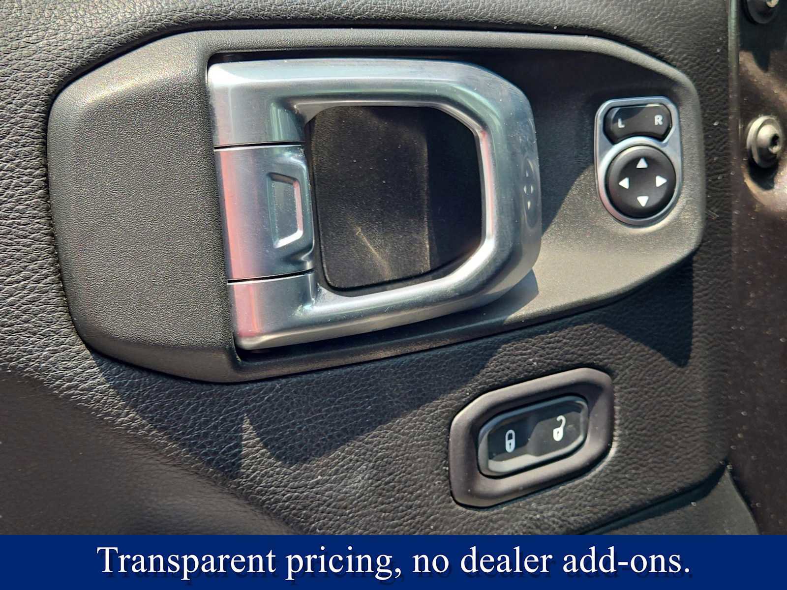 Used 2020 Jeep Wrangler Unlimited Sahara image 43