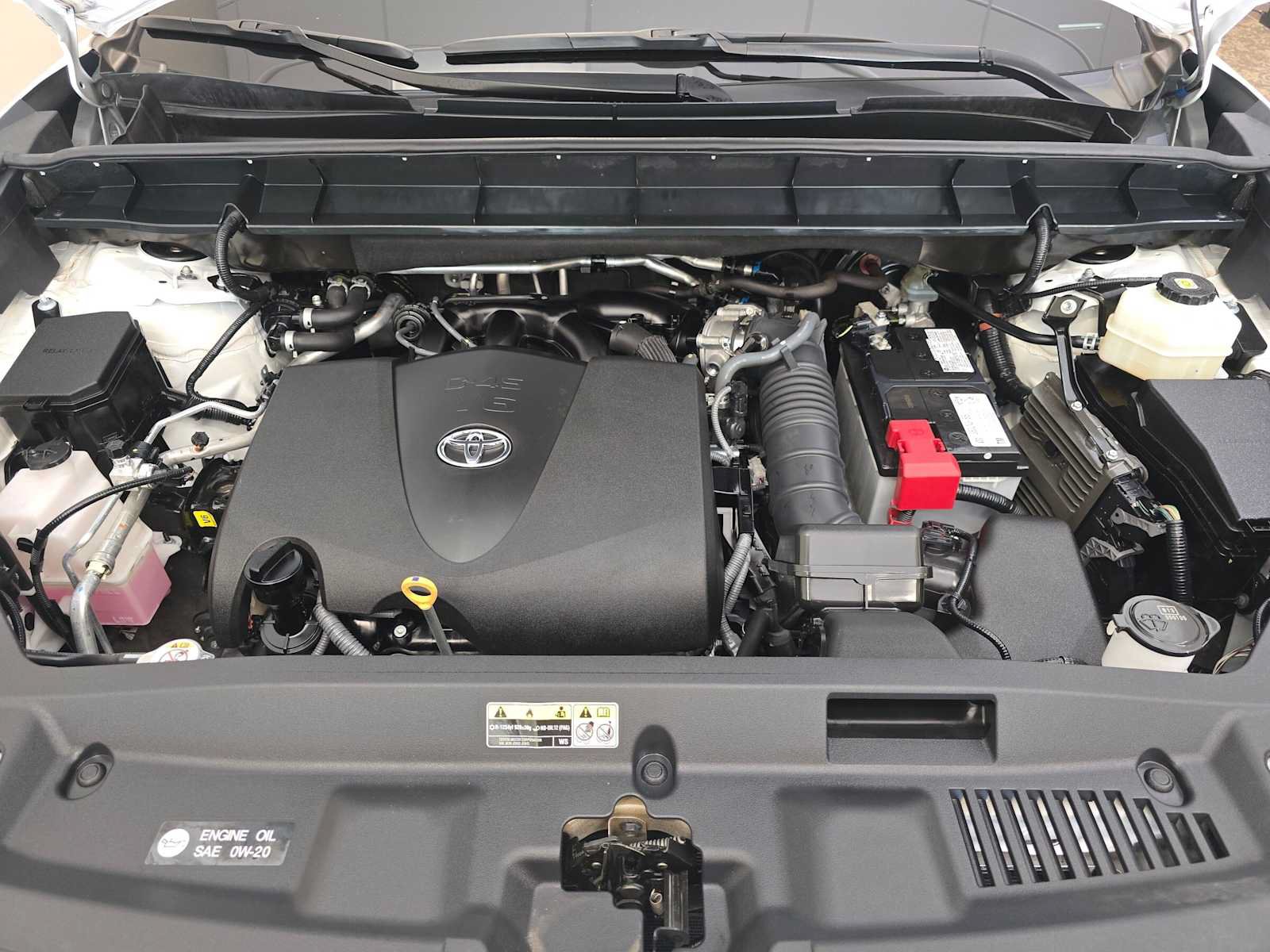 Certified 2020 Toyota Highlander XLE AWD/4WD image 9