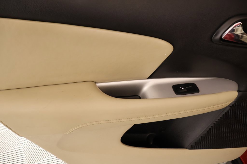 Used 2020 Dodge Journey SE w/ SE Popular Equipment Group image 15