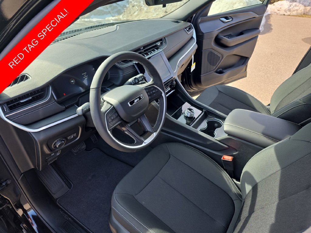 New 2026 Jeep Grand Cherokee L 4WD image 18
