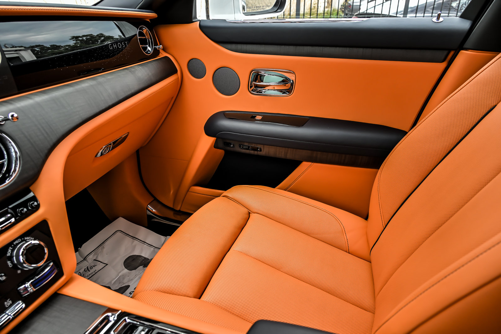 Used 2022 Rolls-Royce Ghost AWD/4WD image 41