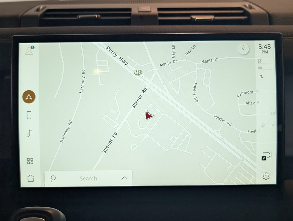 Used 2023 Land Rover Defender 130 X-Dynamic SE image 20