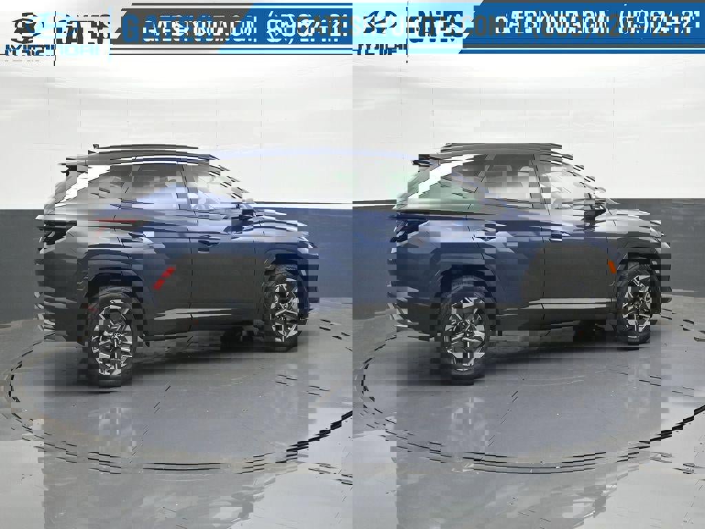 New 2025 Hyundai Tucson SEL image 3