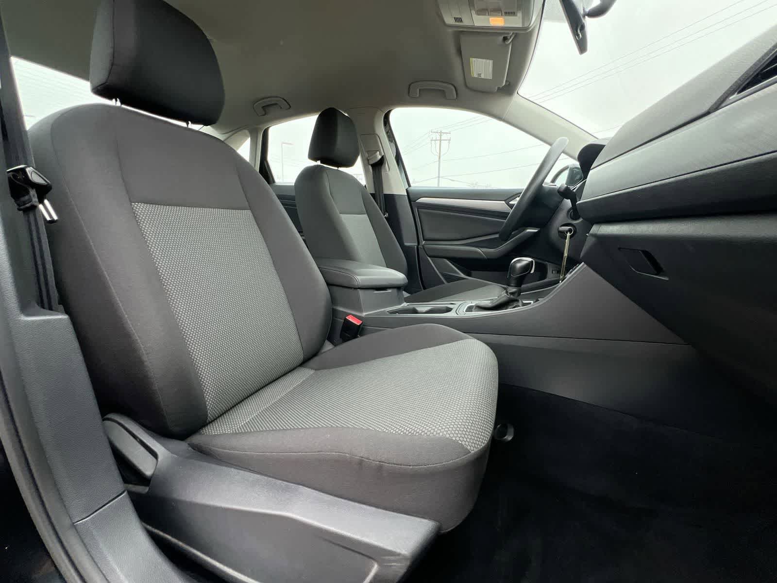 Used 2019 Volkswagen Jetta S image 21